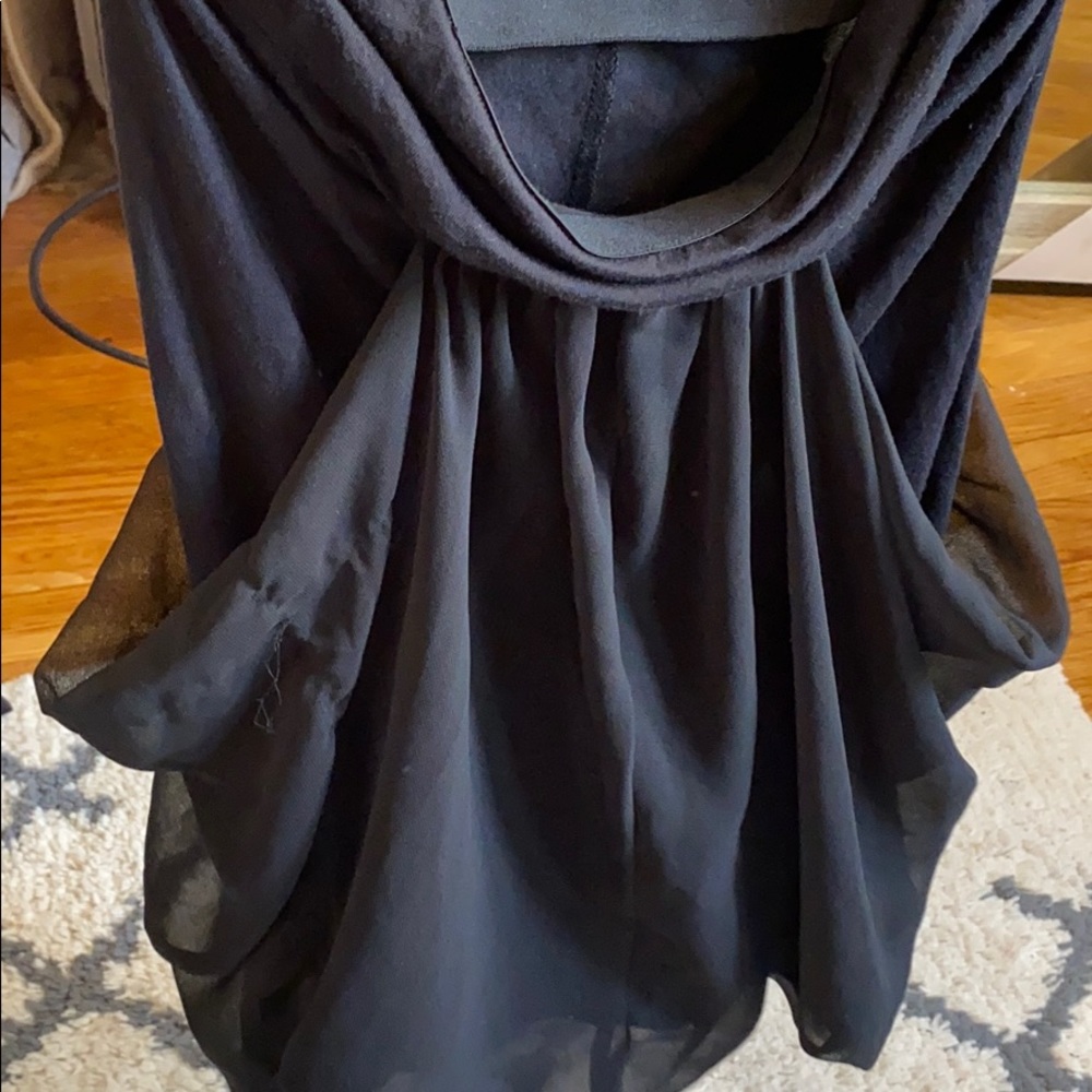 Strapless top